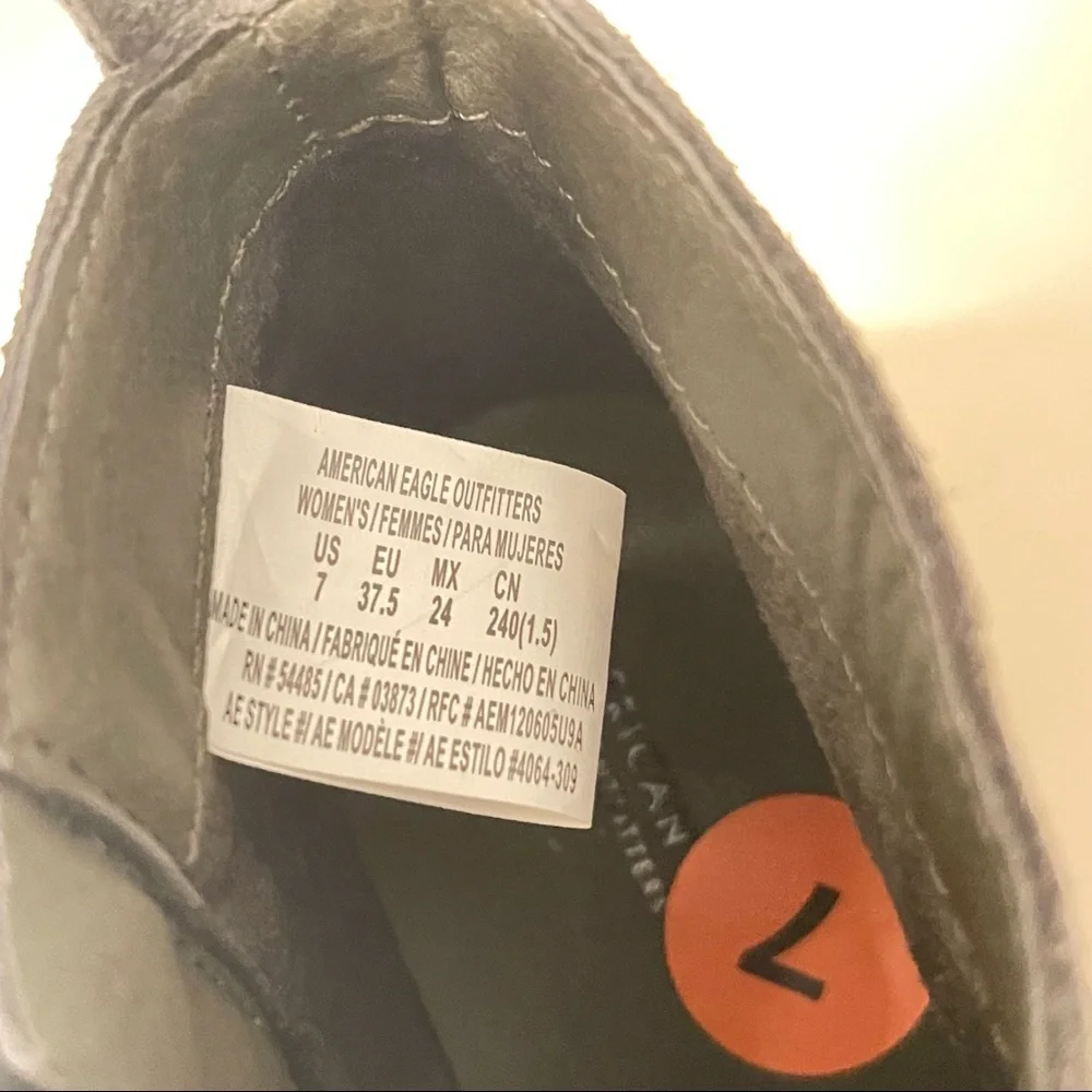 American Eagle Women’s Western Cowboy Leather Olive Green Bootie Size 6.5 NEW